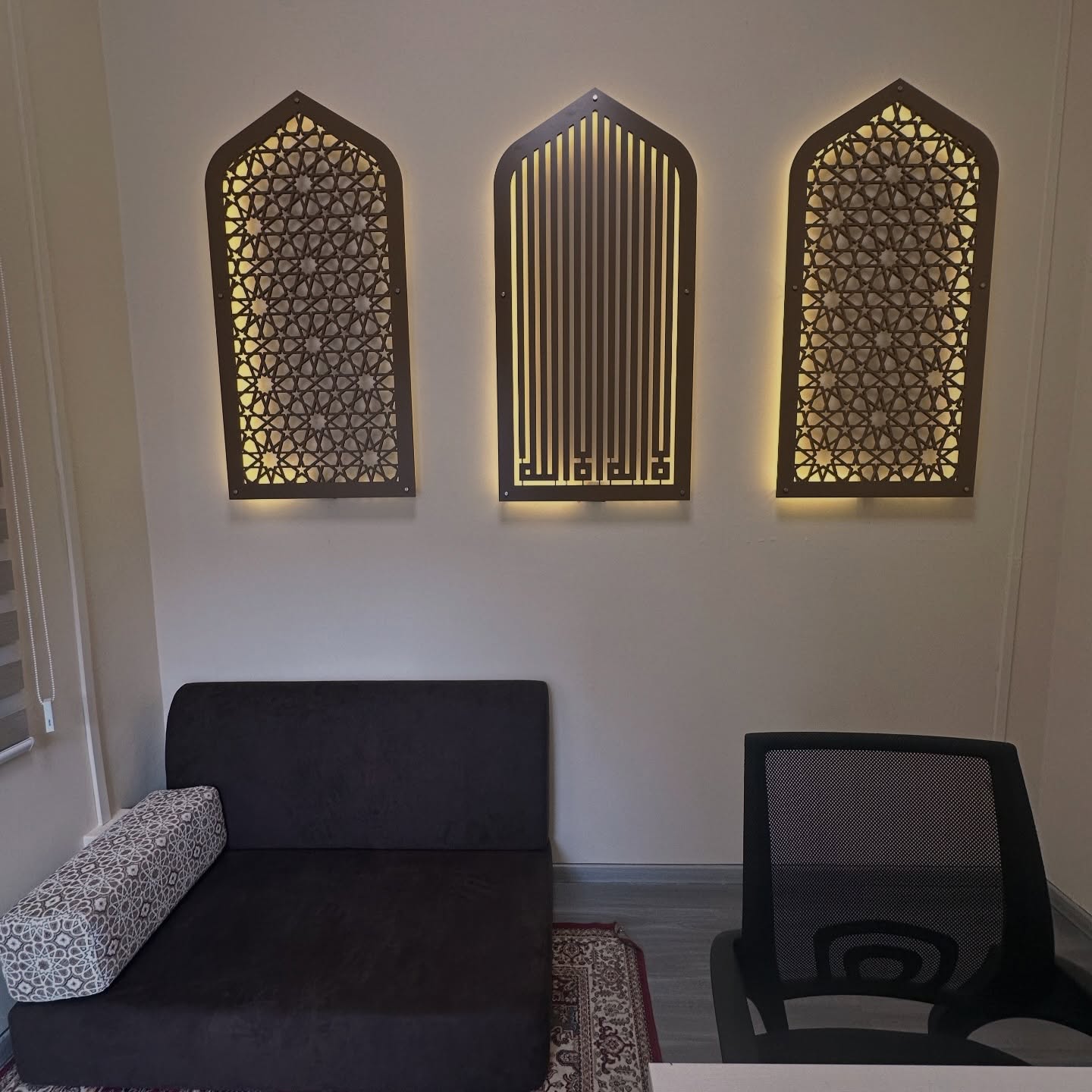 a prayer for you and your home this Ramadan:🤲🏼
peace in your heart. 🤍
barakah in your space.🕌
light in your gatherings. ✨