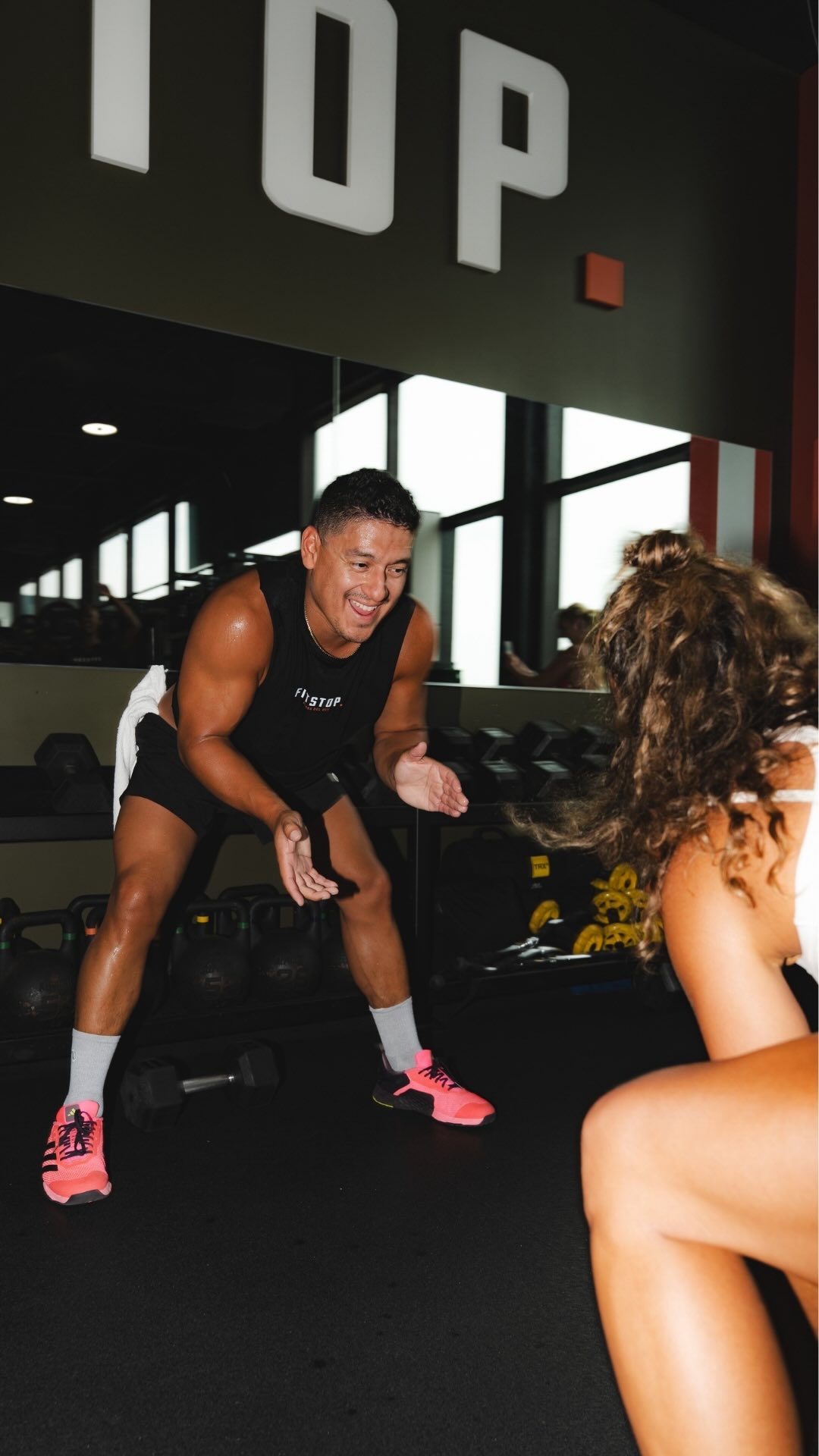 USA 13 @fitstop_playadelrey is on the way!
After years helping others launch and run successful studios, Andres is taking the leap and opening one of his own: Fitstop Playa Del Rey.
Located on the coast of Southern Calfifornia, Playa Del Rey will soon be home to the next Fitstop community in the U.S.
The doors haven’t opened yet, but the momentum is already building as Fitstop continues to grow globally.
#FitstopUSA #RoadToOpen