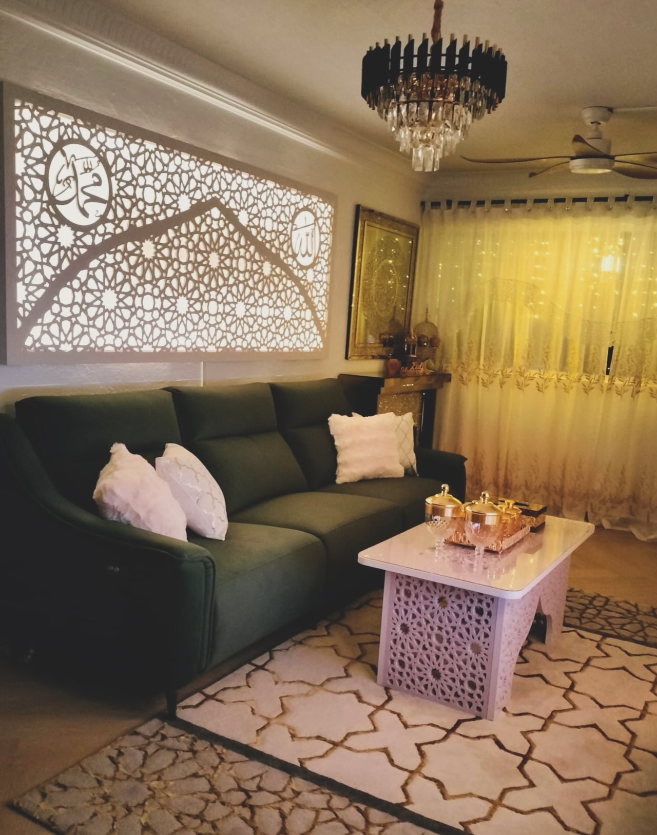 wishing eid mubarak to all of you families! 🕌
may Allah swt accept your fasting, prayers, charity and all your good deeds and we pray that we always be in the best of states 🤲🏼
may your homes be filled with love, warmth & happiness during this joyous occasion.. 🤍
#camelcaravanco #thefamilymajlis #eidmubarak