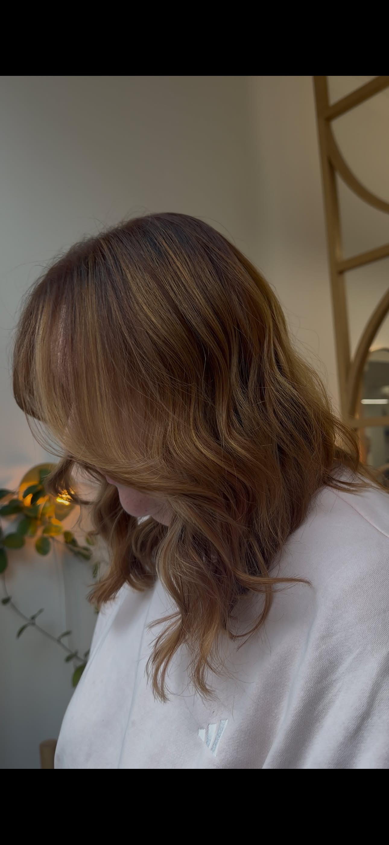 Autumn vibes in your hair🍂Balayage just hits different when it's warm toned 🤎
By Abbey 💇♀️